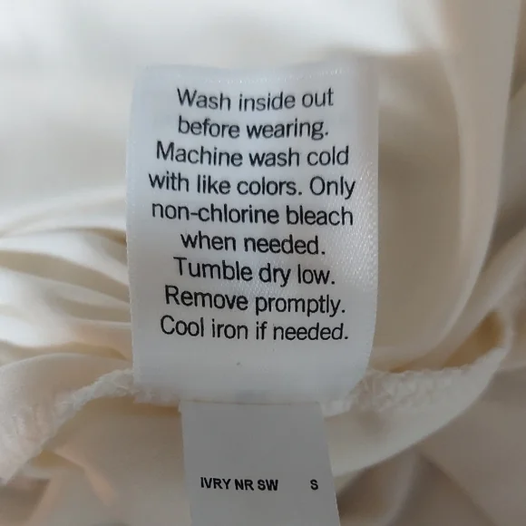 Nine West Button Front Ruffle Hem Dress In Ivory Swirl Pattern Size Small - Picture 10 of 10